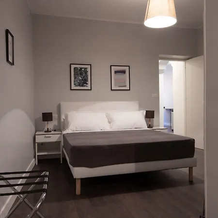 Maribea Center לינה וארוחת בוקר 4*