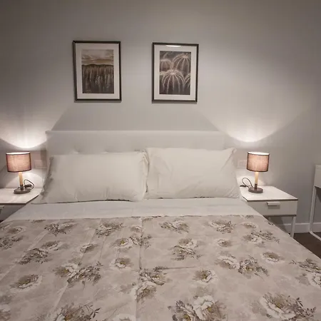 Oda ve Kahvaltı Maribea Center 4*