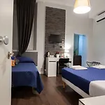 Bed and Breakfast Maribea Center 4*